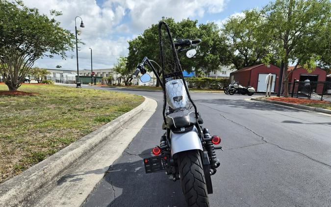XL 883N 2020 Iron 883