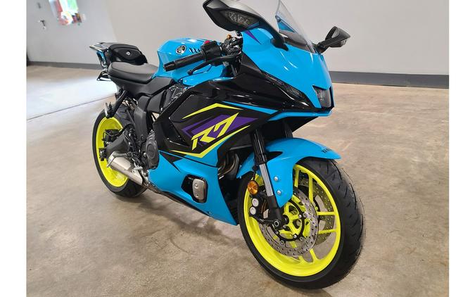 2026 YZF-R7 - Yamaha
