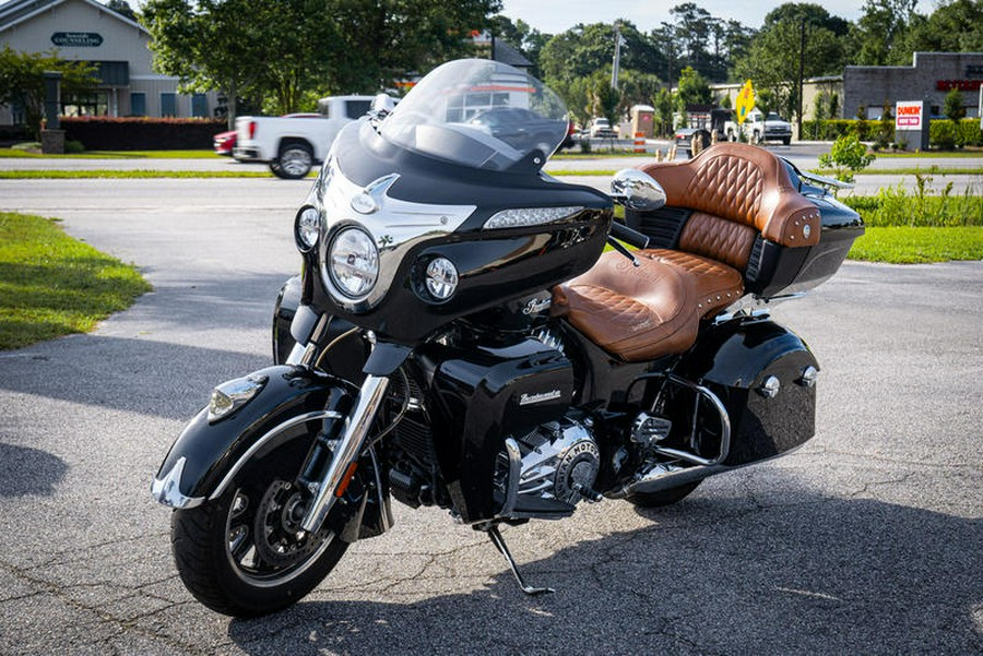 2015 Indian Motorcycle® Roadmaster™ Thunder Black