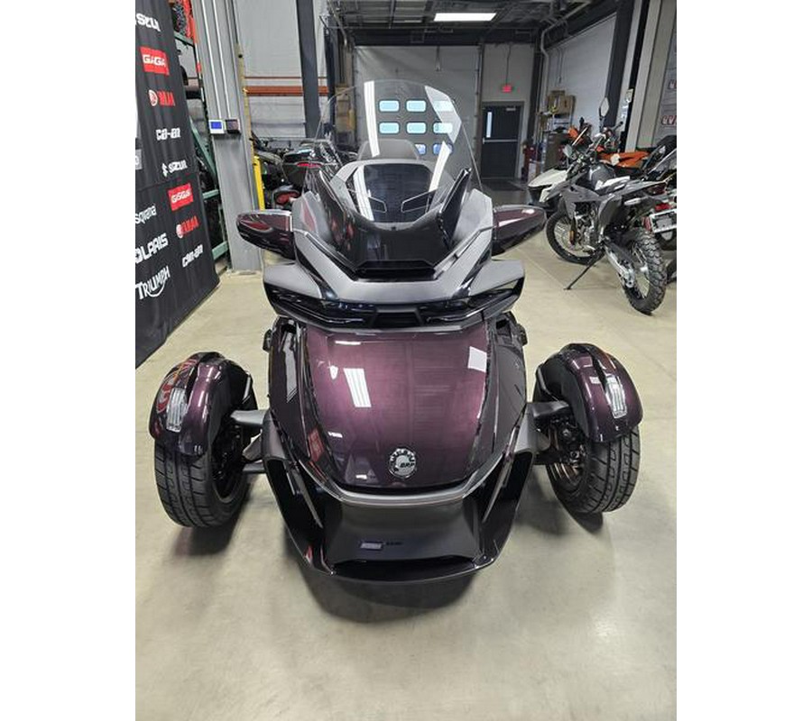 2025 Can-Am® SPYDER RT SEA-TO-SKY (SE6)