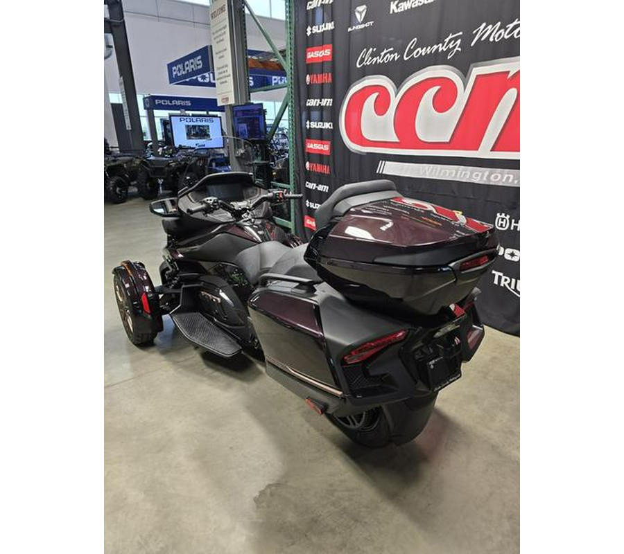 2025 Can-Am® SPYDER RT SEA-TO-SKY (SE6)
