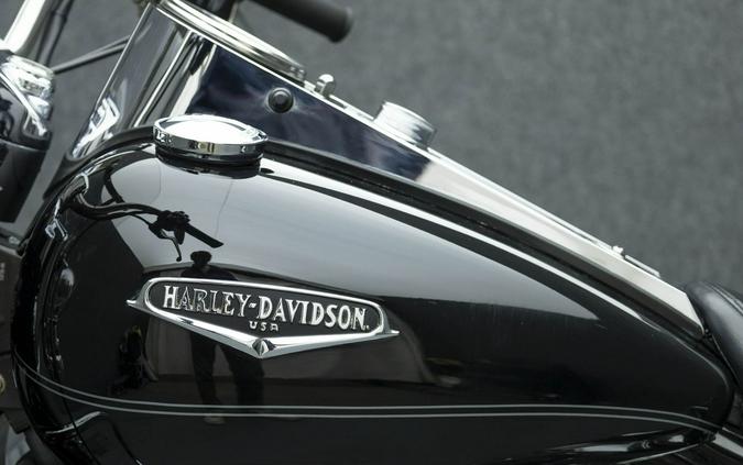 2006 HARLEY DAVIDSON FLHRCI ROAD KING CLASSIC