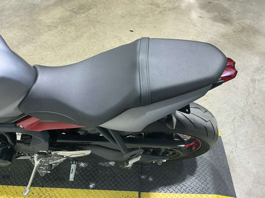 2013 Triumph Street Triple R ABS