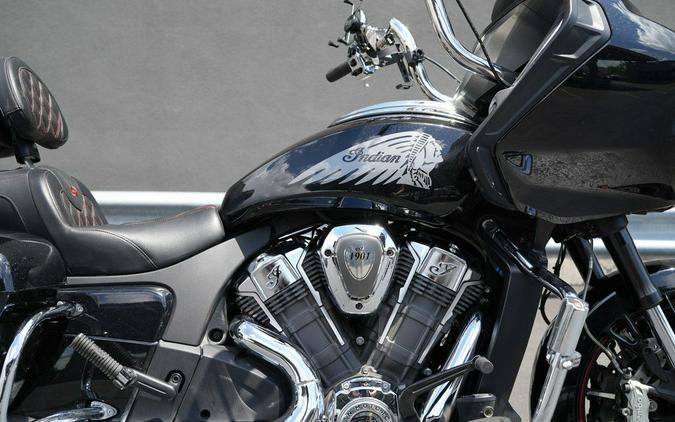2020 Indian Motorcycle Challenger Limited Thunder Black Pearl