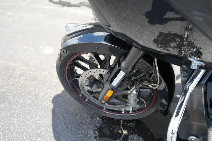 2020 Indian Motorcycle Challenger Limited Thunder Black Pearl