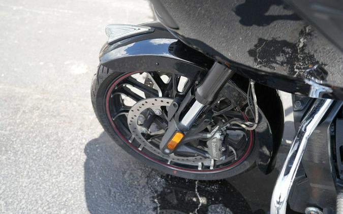 2020 Indian Motorcycle Challenger Limited Thunder Black Pearl