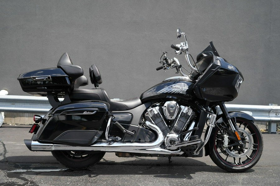 2020 Indian Motorcycle Challenger Limited Thunder Black Pearl