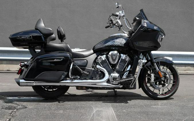 2020 Indian Motorcycle Challenger Limited Thunder Black Pearl