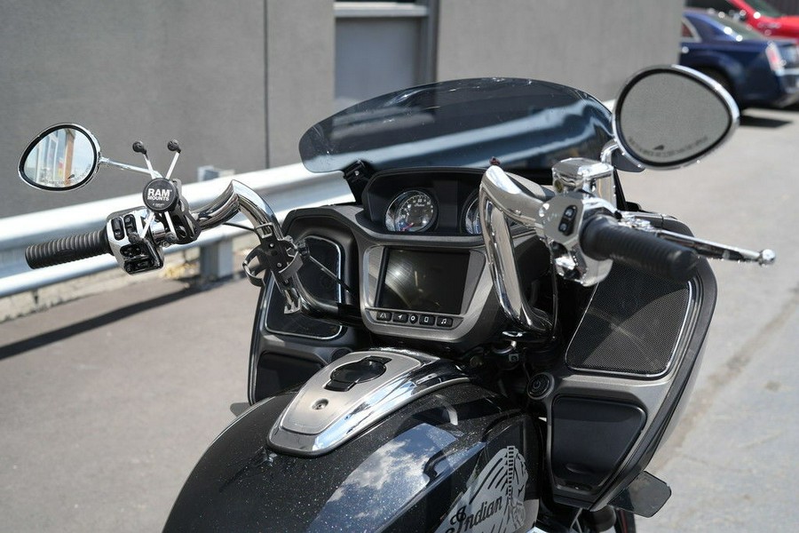 2020 Indian Motorcycle Challenger Limited Thunder Black Pearl