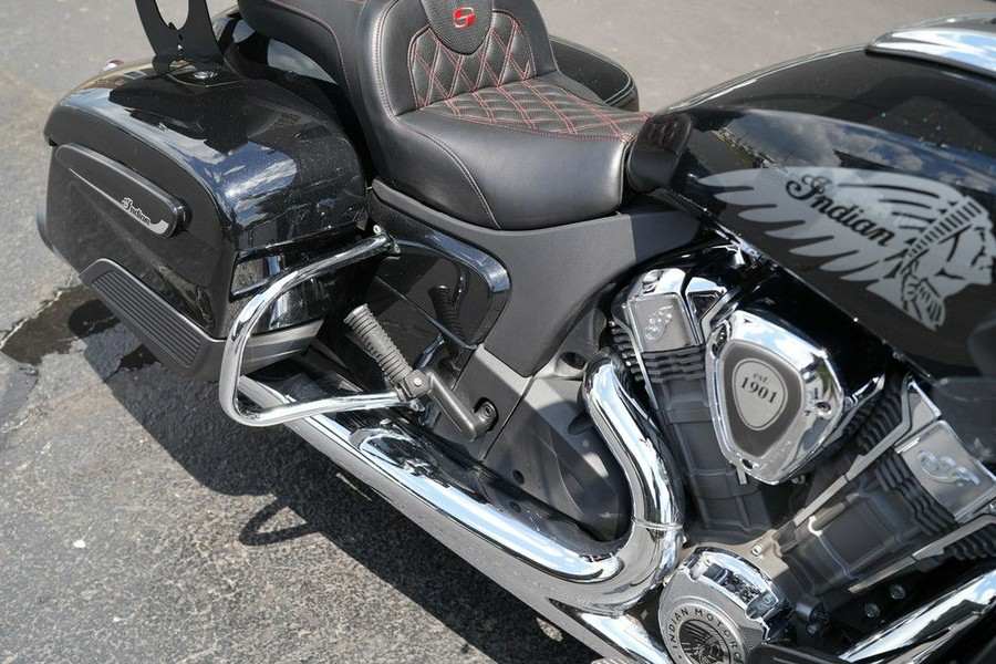 2020 Indian Motorcycle Challenger Limited Thunder Black Pearl