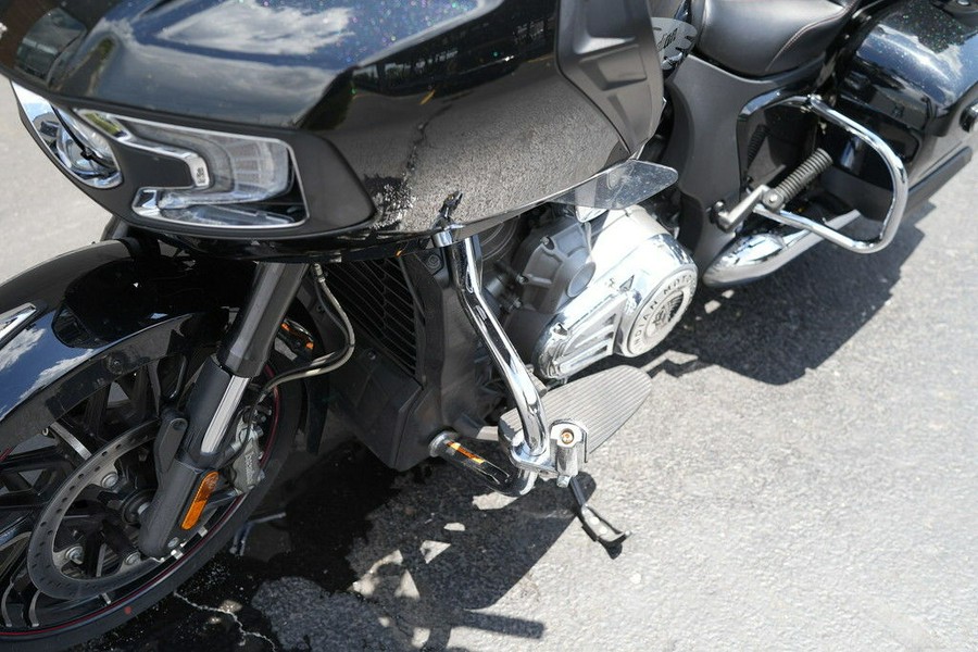 2020 Indian Motorcycle Challenger Limited Thunder Black Pearl
