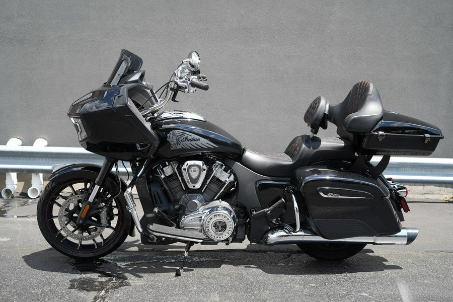 2020 Indian Motorcycle Challenger Limited Thunder Black Pearl