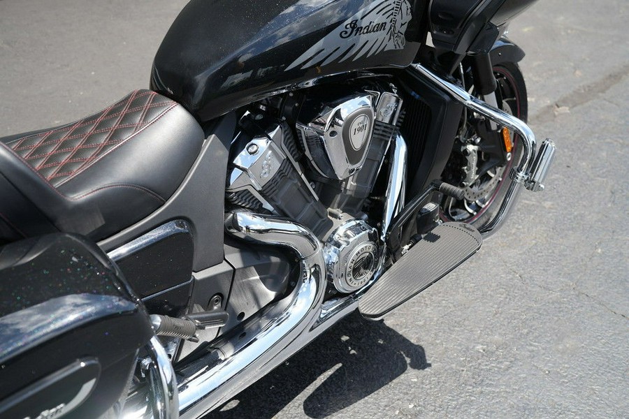 2020 Indian Motorcycle Challenger Limited Thunder Black Pearl
