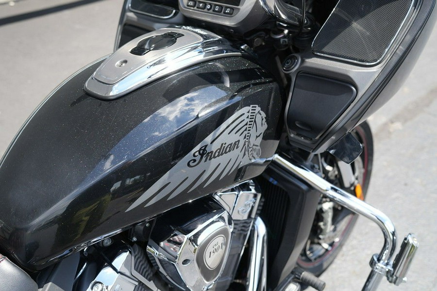 2020 Indian Motorcycle Challenger Limited Thunder Black Pearl