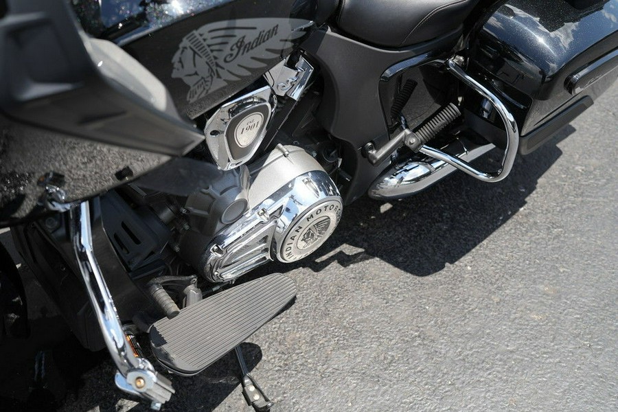 2020 Indian Motorcycle Challenger Limited Thunder Black Pearl
