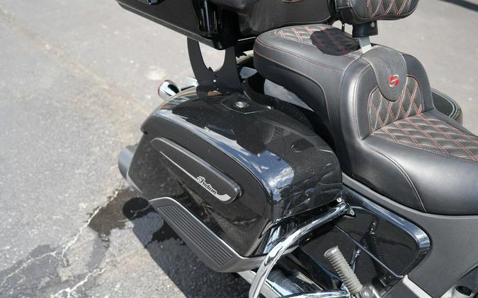 2020 Indian Motorcycle Challenger Limited Thunder Black Pearl