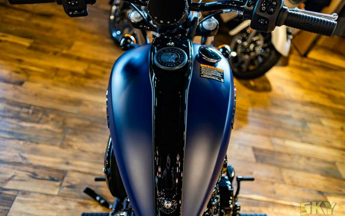 2024 Indian Chief Dark Horse Springfield Blue Smoke