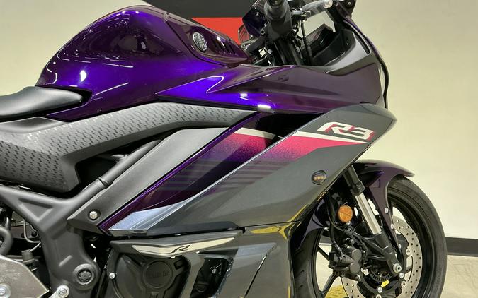 2023 Yamaha YZF-R3 ABS