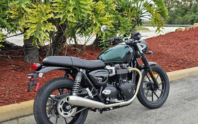 2024 Triumph Speed Twin 900 Competition Green/Phantom Black