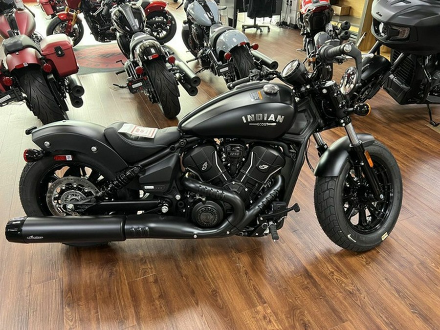 2025 Indian Sport Scout Limited +Tech Black Smoke