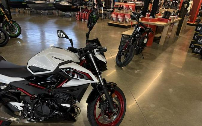 2026 Kawasaki Z500 SE ABS