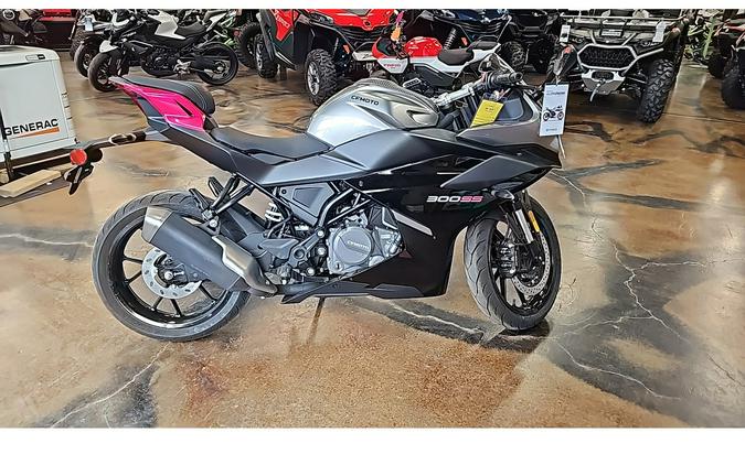 2025 300 SS - CFMOTO