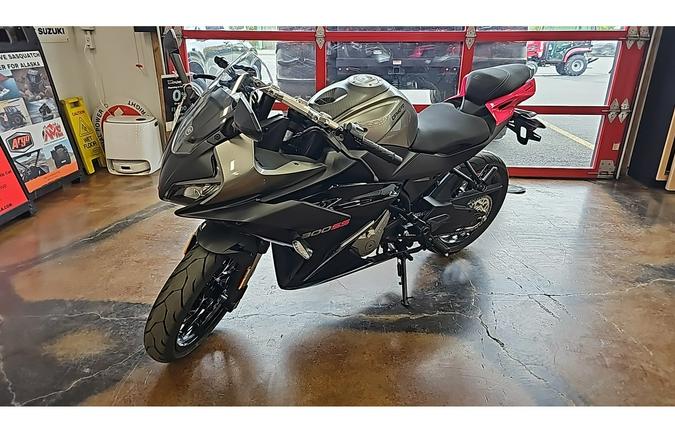 2025 300 SS - CFMOTO