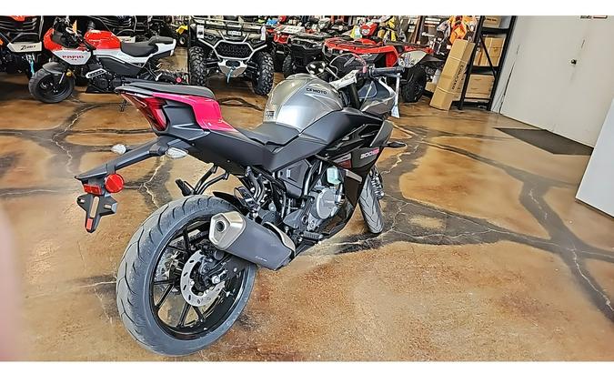 2025 300 SS - CFMOTO