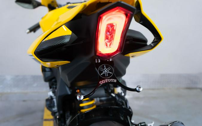 2016 Yamaha YZF-R1