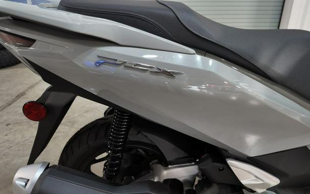 2025 Honda PCX ABS