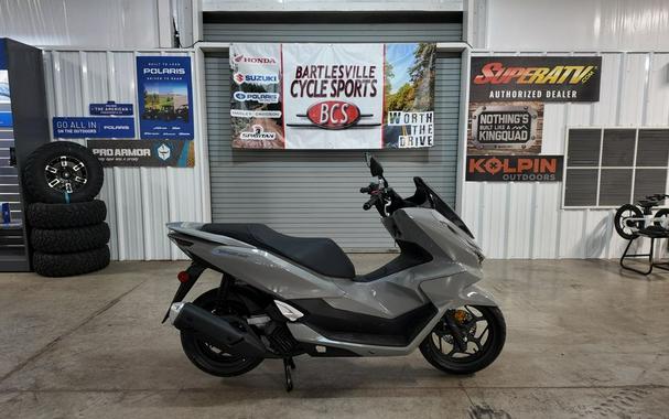 2025 Honda PCX ABS