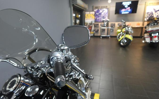 2006 Harley-Davidson Softail Deluxe FLSTN