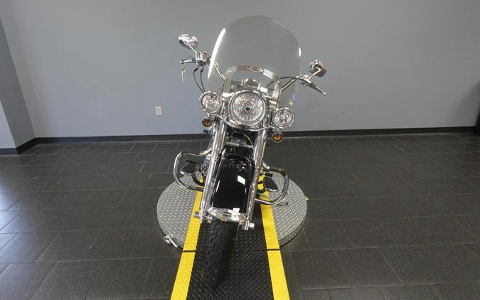 2006 Harley-Davidson Softail Deluxe FLSTN