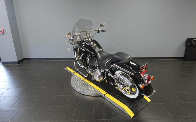 2006 Harley-Davidson Softail Deluxe FLSTN