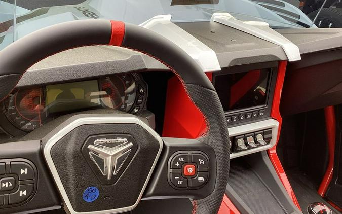 2024 Polaris Slingshot® ROUSH® Edition Manual