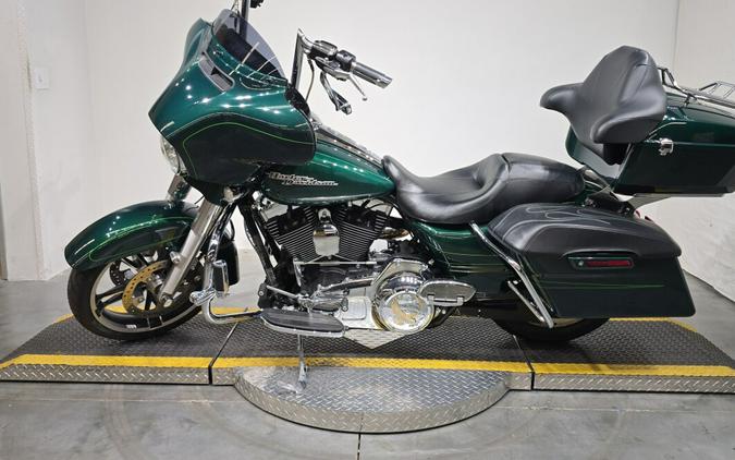 FLHXS 2016 Street Glide® Special