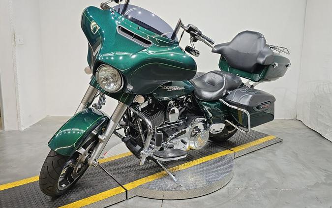 FLHXS 2016 Street Glide® Special