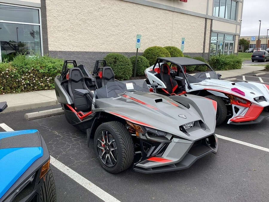 2024 Polaris Slingshot® Slingshot® R AutoDrive Phantom Gray