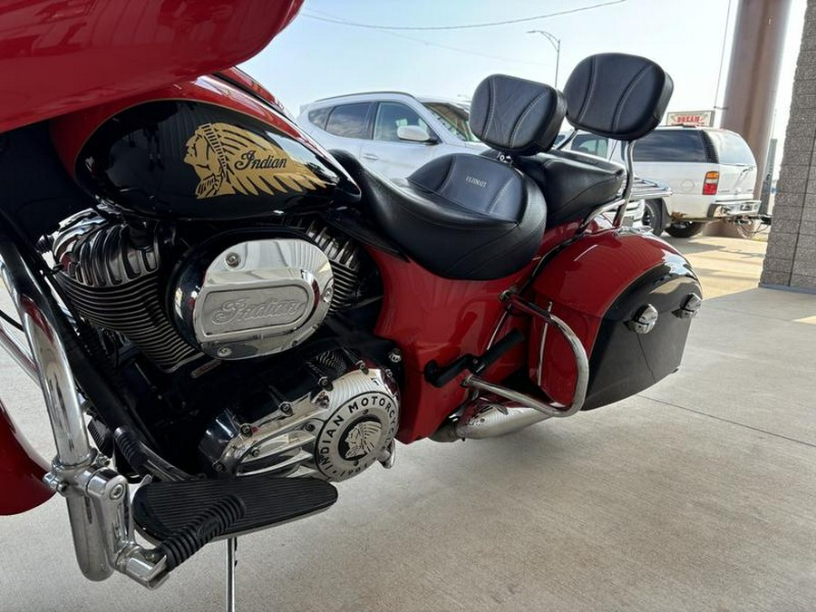 2017 Indian Motorcycle® Chieftain® Limited Wildfire Red over Thunder Black