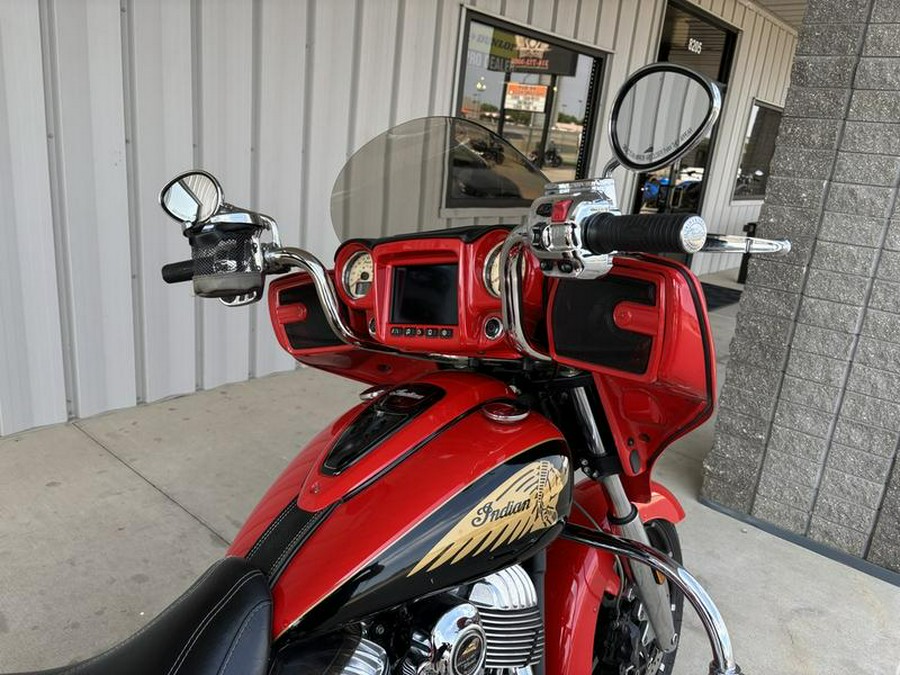 2017 Indian Motorcycle® Chieftain® Limited Wildfire Red over Thunder Black