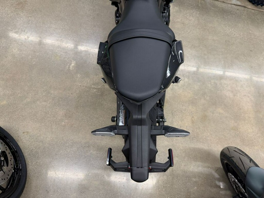 2026 Kawasaki Ninja® 650 Base