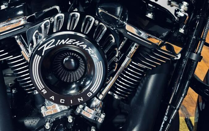 2021 Harley-Davidson® Road Glide® Special BLACK