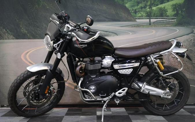 2019 Triumph Scrambler 1200 XC Jet Black