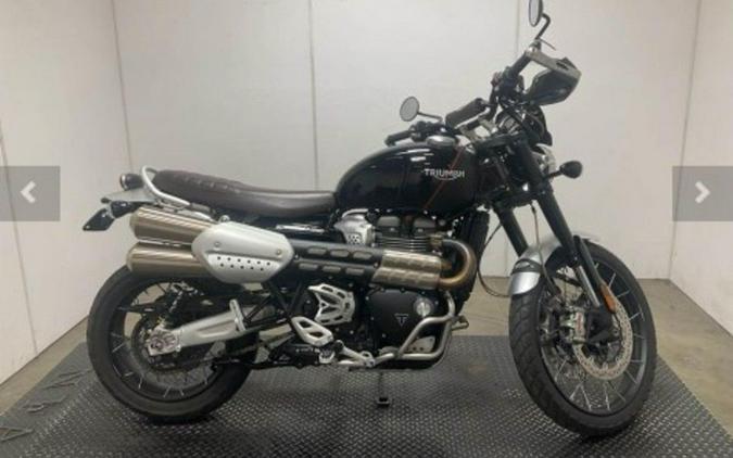 2019 Triumph Scrambler 1200 XC Jet Black