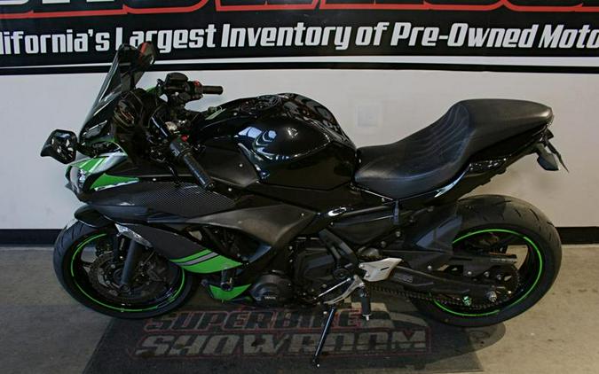 2019 Kawasaki Ninja® 650 ABS Metallic Spark Black