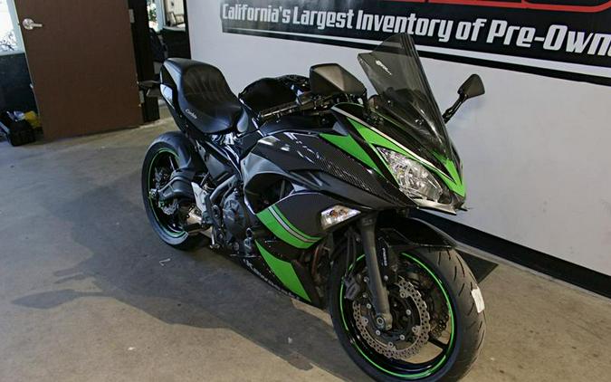 2019 Kawasaki Ninja® 650 ABS Metallic Spark Black