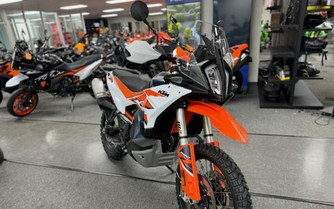 2024 KTM 890 Adventure R