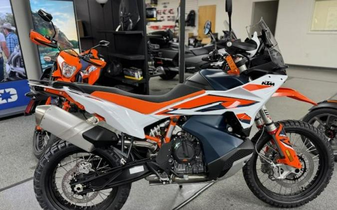 2024 KTM 890 Adventure R