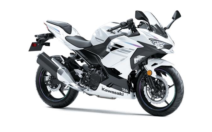 2023 Kawasaki NINJA400