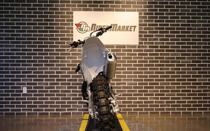 2025 Triumph TF 450-RC